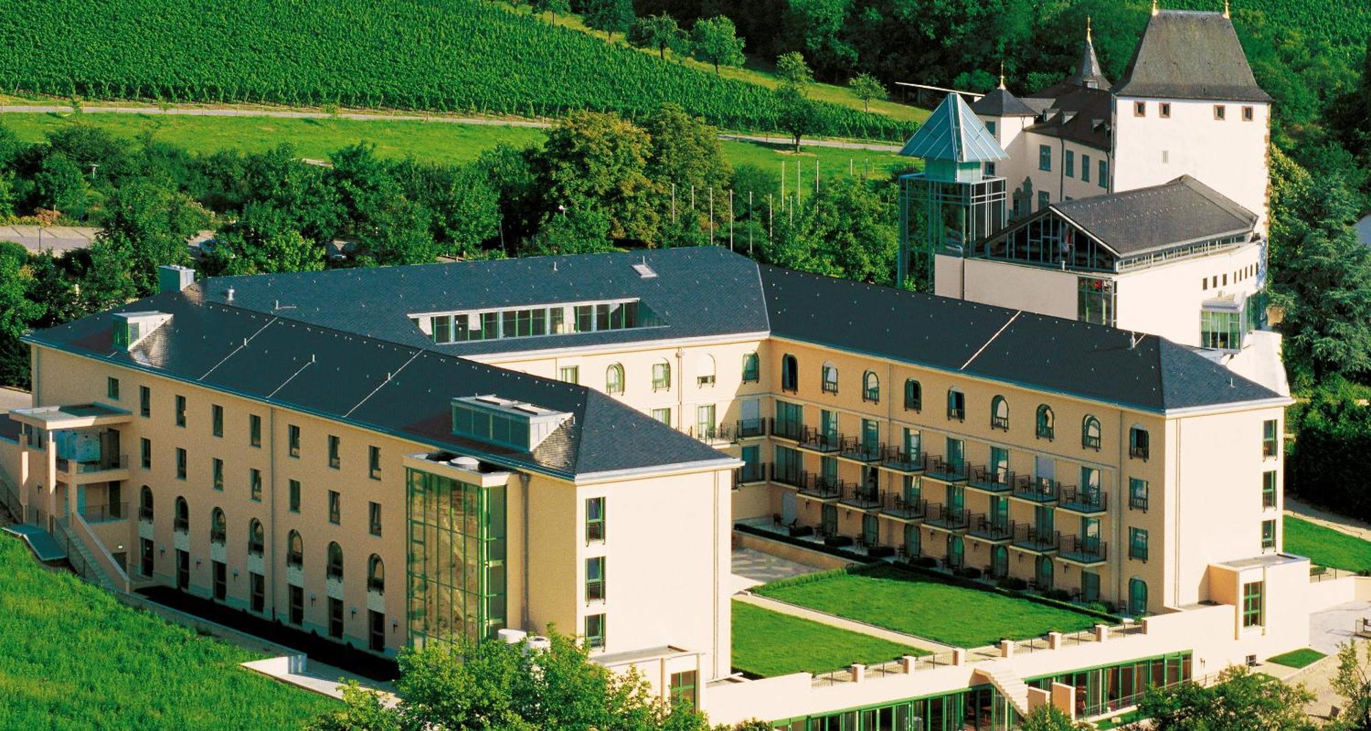 Victor'S Residenz-Hotel Schloss Berg Nennig Exterior foto The University of Luxembourg
